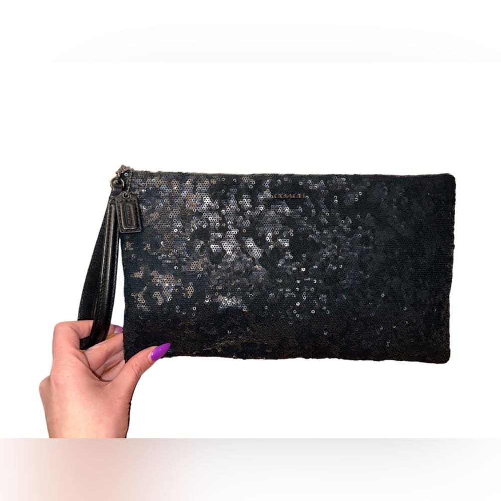COACH RARE NEW NAVY SEQUIN XL CLUTCH BAG W/ WRISTLET STRAP 12 1/2 x 7 1/2